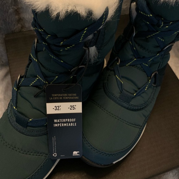 Sorel Whitney Short Lace Snow Boots - Picture 7 of 8